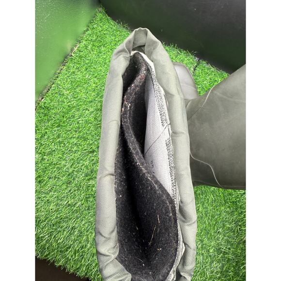 Insulated Rubber Boots- Size 11M - Picture 5 of 10